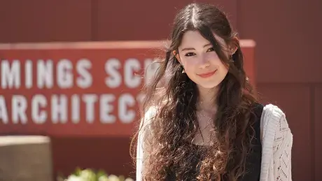 Lia Franciszkiewicz outside of CSA.