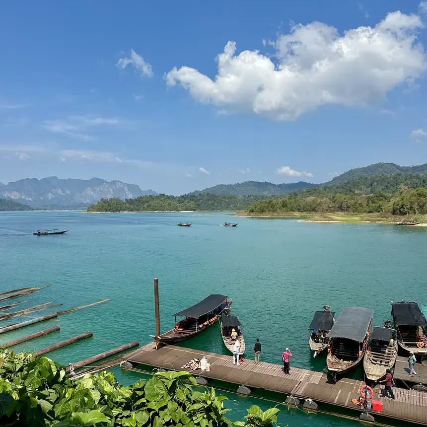 A scenic photo of Thailand