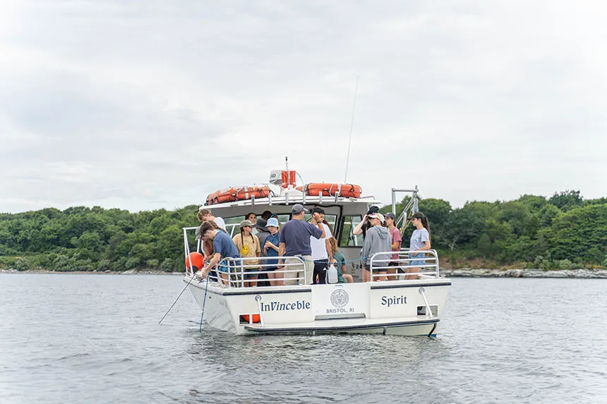 Students, faculty, and staff on the InVinceble Spirit.