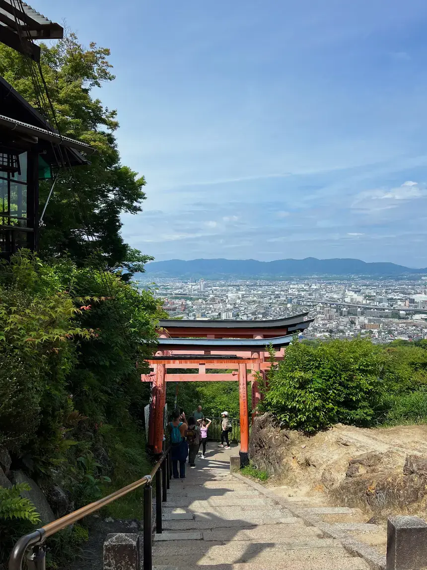 A scenic photo from Japan