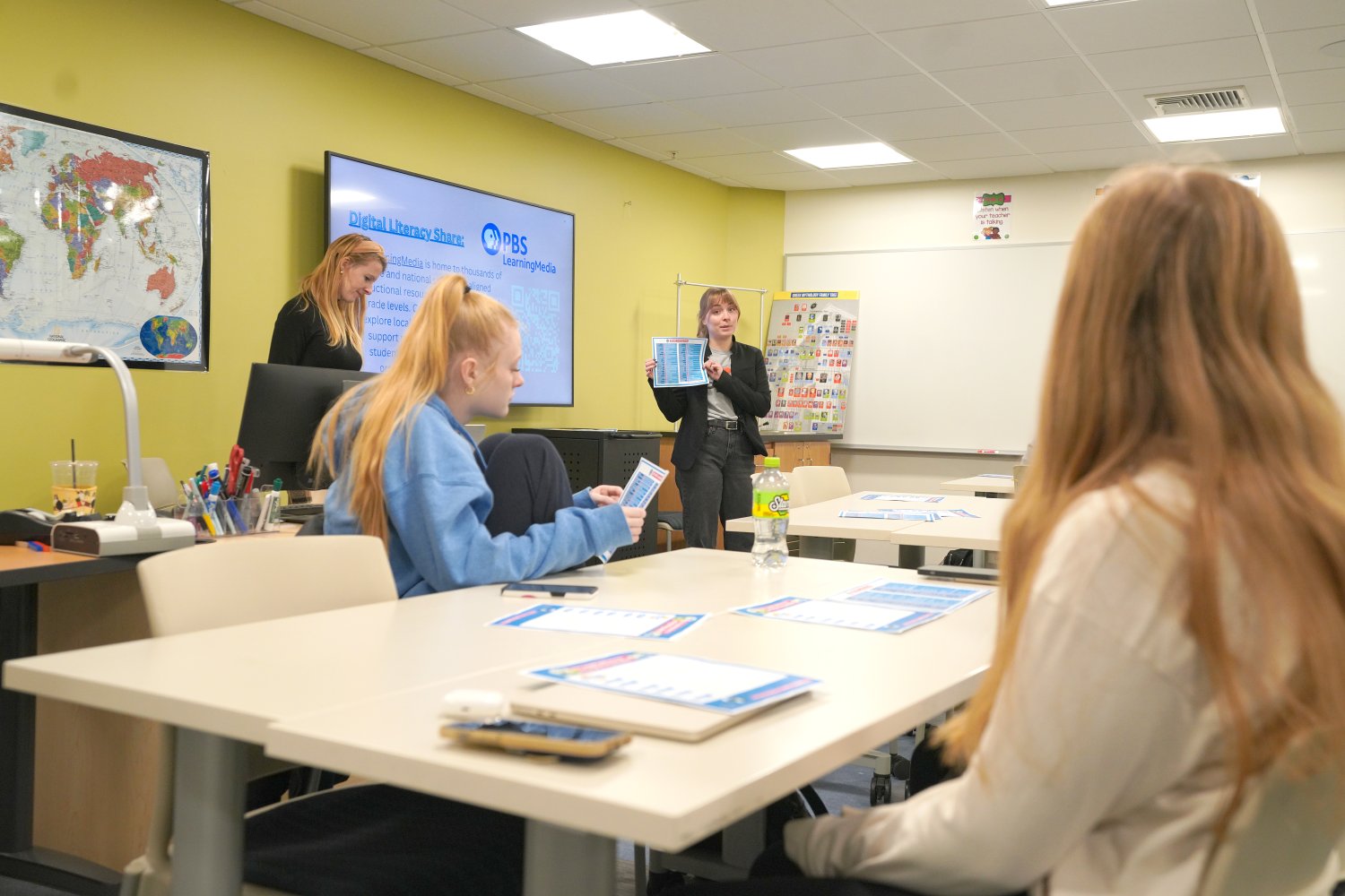 Sarah Trudeau introduces first-year Education majors to the wealth of educational resources offered by PBS.