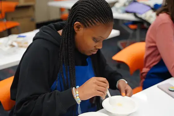 A food science camper experiments