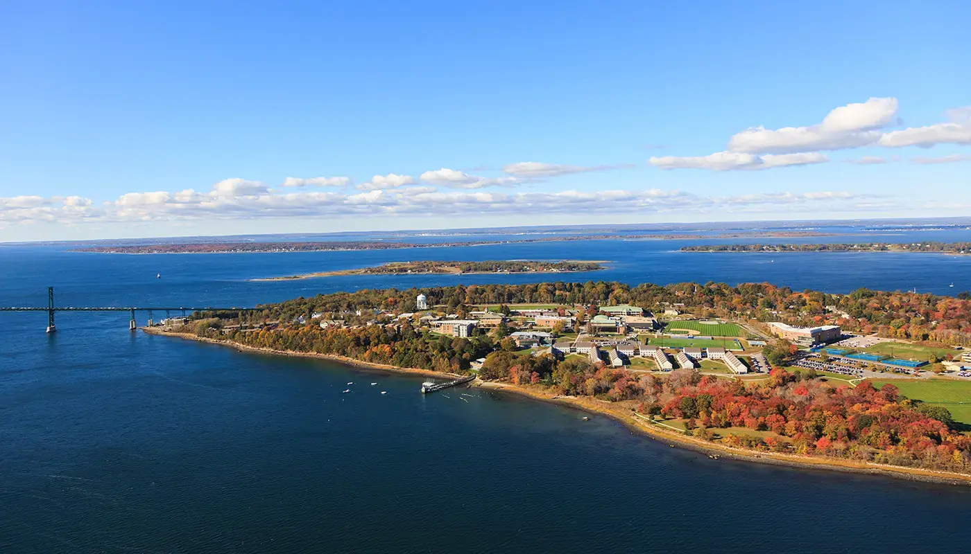 Aerial photo of the Roger Williams University campus.